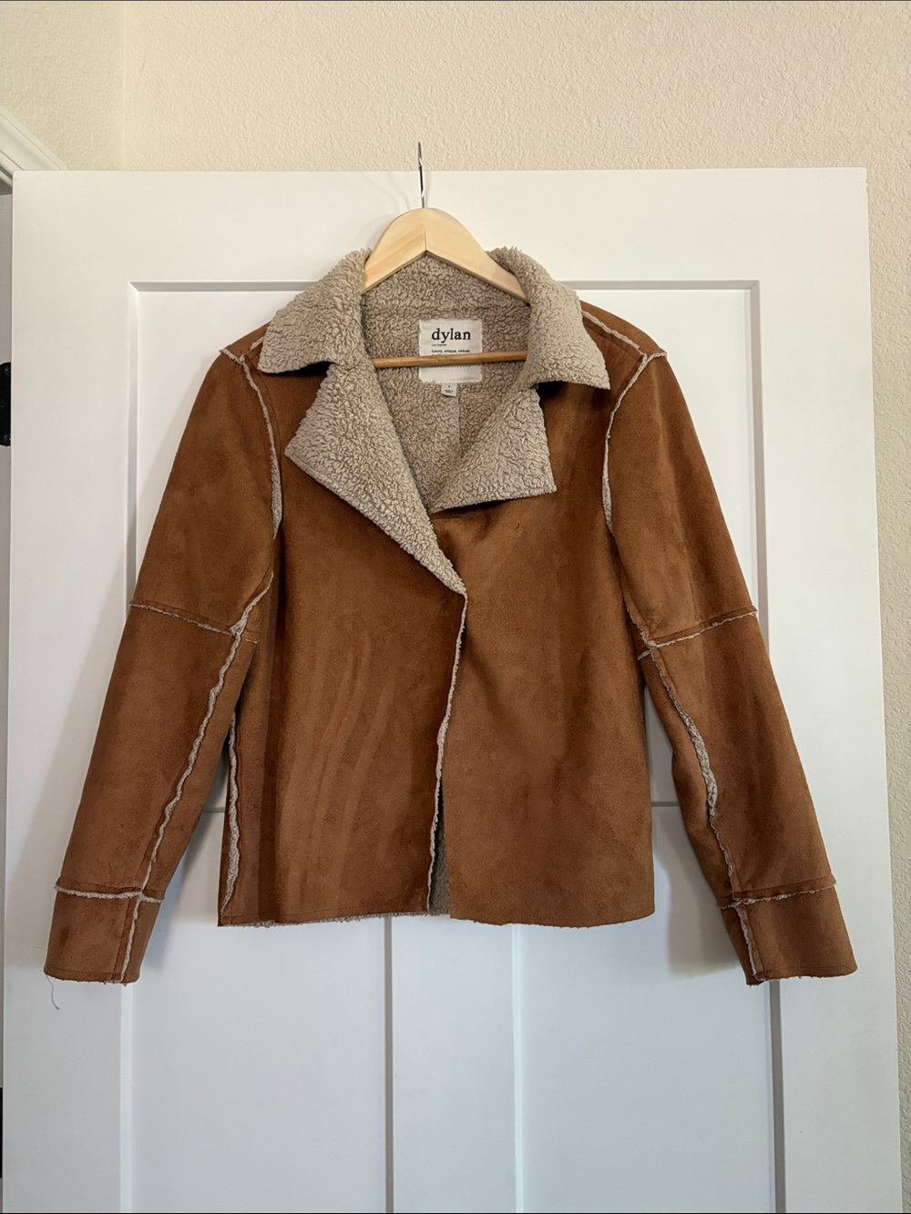 dylan Los Angeles faux suede/sherpa jacket size small